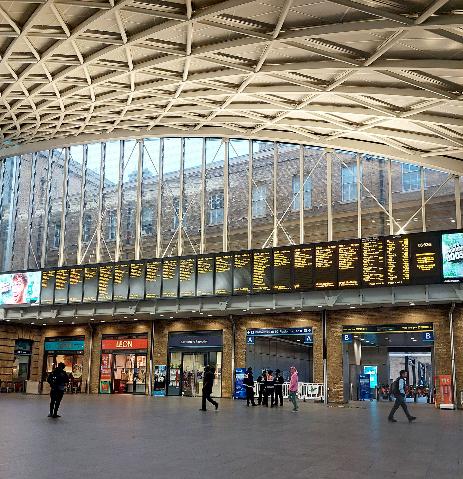 An Early Start at Kings Cross Station