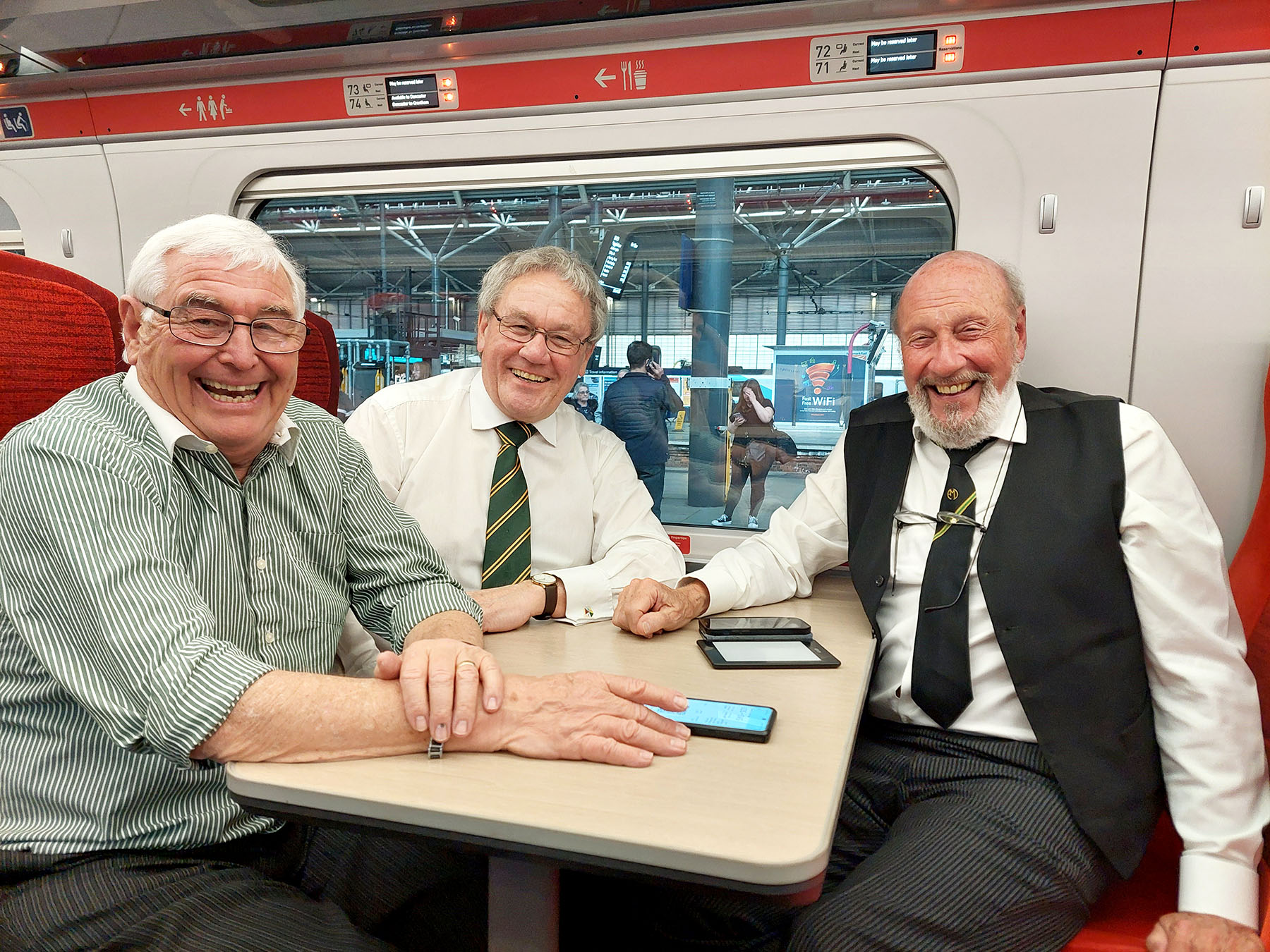 The boys frorm Kent are Homeward bound with the DGP from Sussex R.W.Bro. Gene Earland