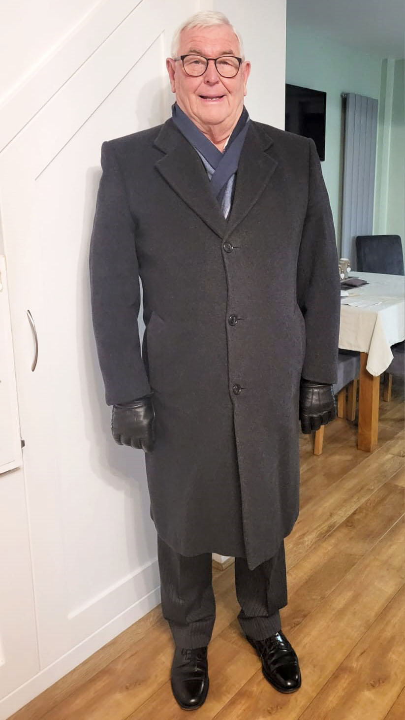 W.Bro. Geoff Whale Dep. D.G.P all set for the journey at Silly O'Clock